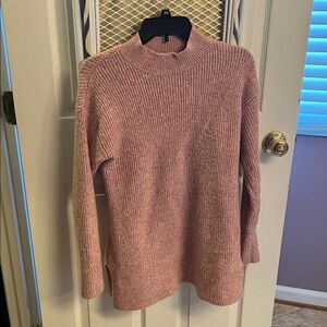 Old Navy Women's Pink Ribbed Turtleneck Sweater